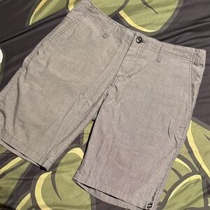 Quiksilver Men's Light Gray Flat Front Shorts